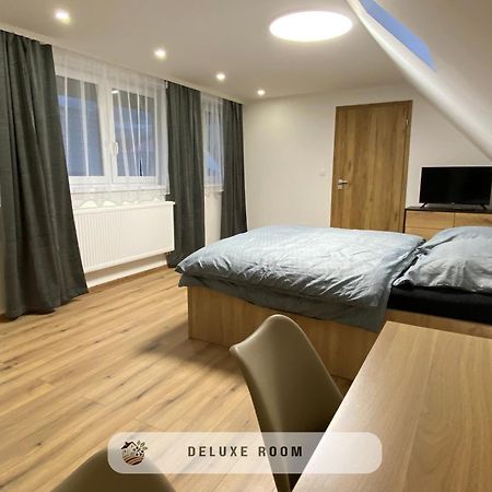 Apartmanovy Dom Visnove Экстерьер фото