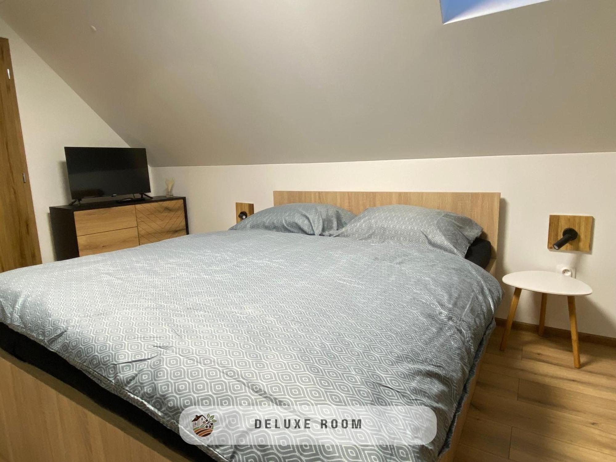 Apartmanovy Dom Visnove Экстерьер фото